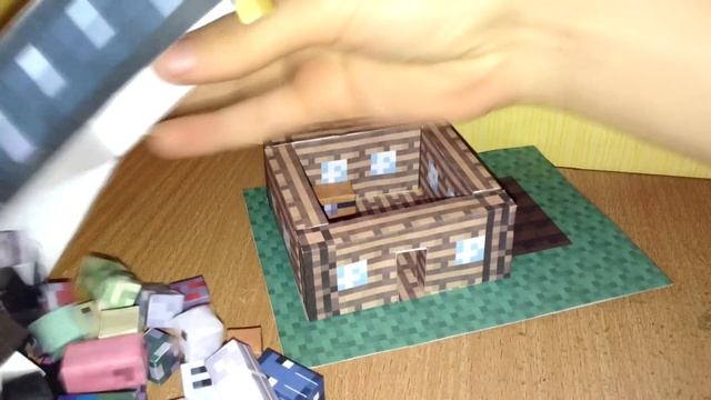 Бумажный Minecraft: Той домик смотреть онлайн