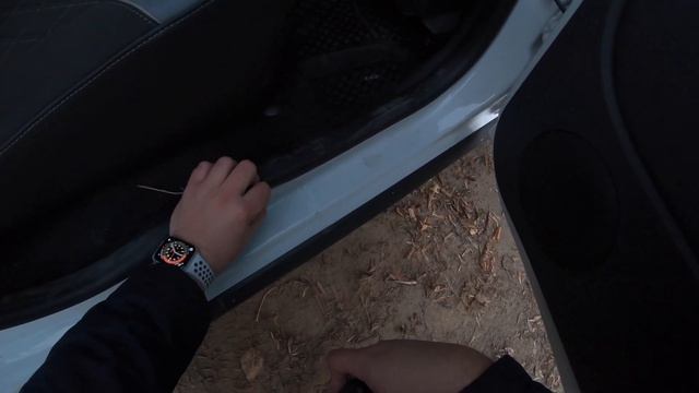 Largus Cross 2021 заводские точки сварки, сколько краски с завода, смотрим как покрашено. смотреть онлайн