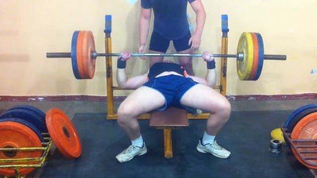 Жим лежа. 120кг смотреть онлайн
