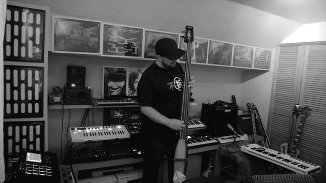 U-Bass boom bap смотреть онлайн