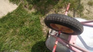 Переделка тачки из двухколёсной в одноколесную