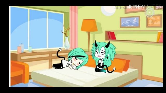 Meme-Мама спит она устала смотреть онлайн