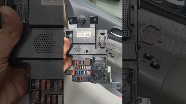 Kia Grand carnival VQ REMOTE NOT WORKING смотреть онлайн