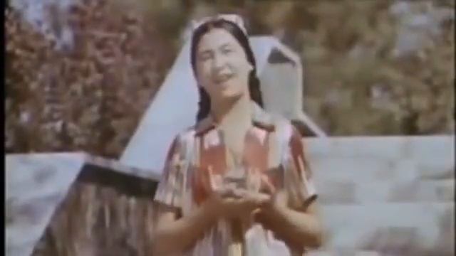 Узбекская песня Uzbek song Санобар Рахманова поет узбекскую песню Гул шохида булбуллар смотреть онлайн