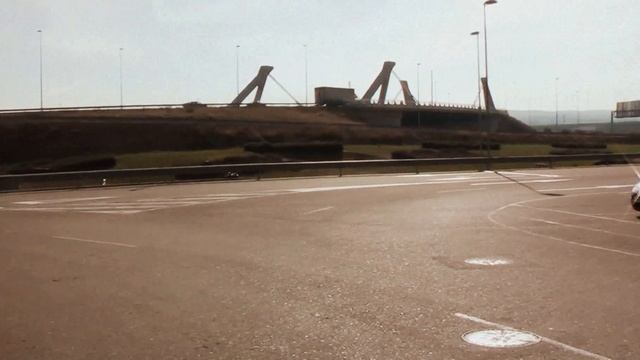 ИСПАНИЯ: Навесной поезд в Испании... Сарагоса Zaragoza Spain смотреть онлайн