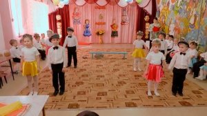 Шуточный танец: "Едем на дискотеку"