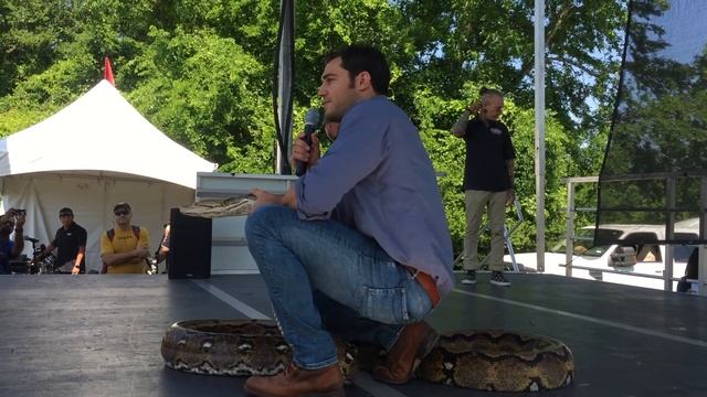 Dr. Evan Antin Wrangles Python Texas 2018 Part 2 смотреть онлайн