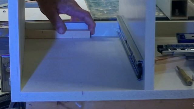 How to easily install full extension vertical drawer slides "on the money". смотреть онлайн