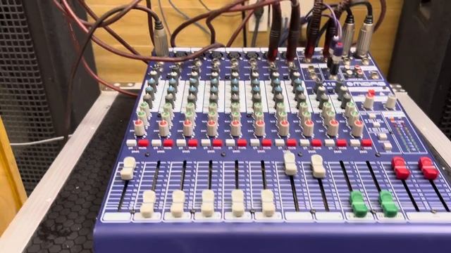Mixer bãi midas DM12 ghép efects rời tc electronic M350 смотреть онлайн