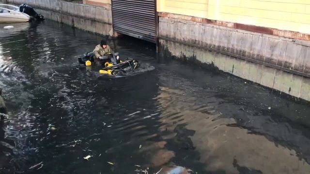 BRP1000 "Yellow Submarine" смотреть онлайн