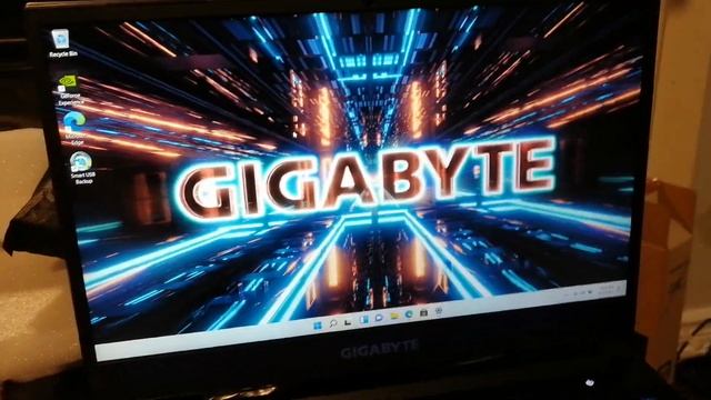 Gigabyte G5, how to change keyboard color смотреть онлайн