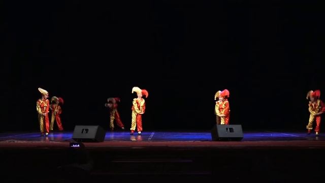 "Арлекин" студия эстрадного танца Вояж смотреть онлайн