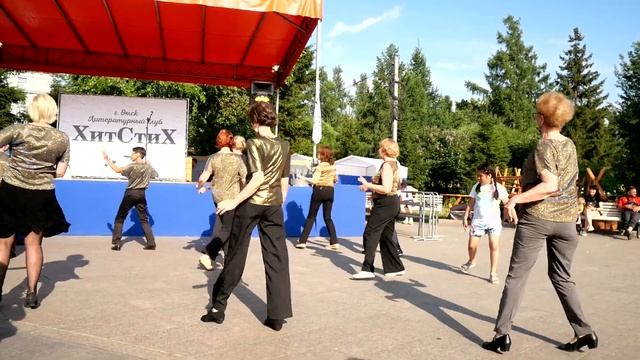 LATIN LOVER ПЕРВОЕ ЛЕТНЕЕ ВЫСТУПЛЕНИЕ ОМСК Lariva Dance 11 06 2023 г смотреть онлайн