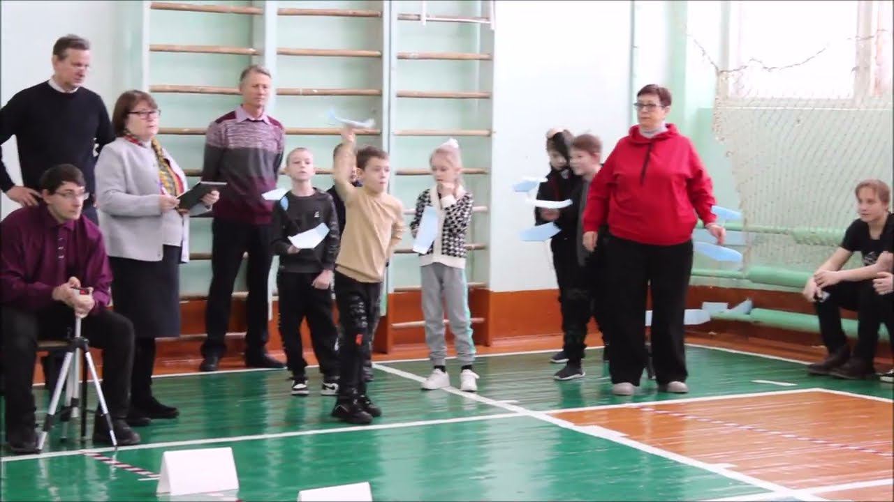 Лети, модель! смотреть онлайн