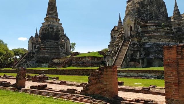 Храмы Аюттайя.Ват Пхра Сисанпхет.Таиланд. смотреть онлайн
