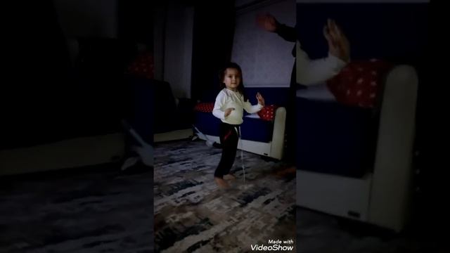 Erik Dalı Песня Ерик Далы в Исполнении Дилары😆 смотреть онлайн