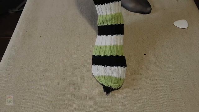 Комнатные сапожки из рукавов свитера своими руками смотреть онлайн