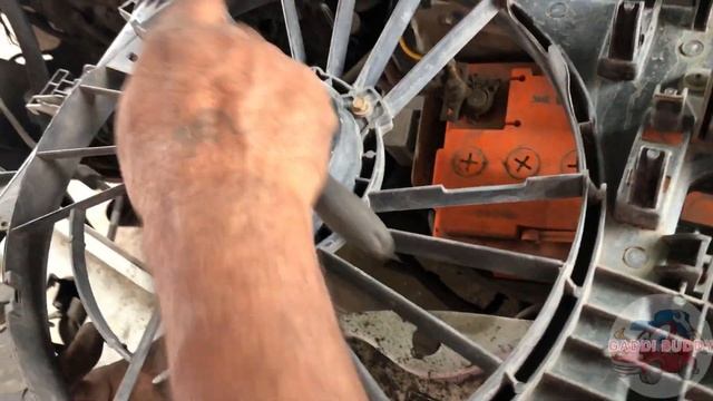 Renault Duster | Car AC Cooling Problem | Car Radiator service | car radiator Fan Service смотреть онлайн