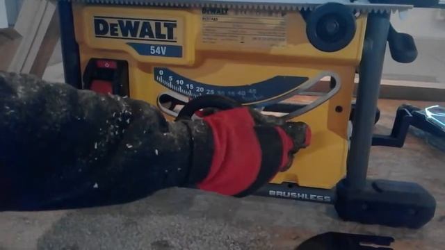 Akumulatorowa piła stołowa DeWalt DCS7485 - parametry i wyposażenie смотреть онлайн