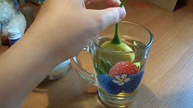 Лимон заваривает мне чай!Как? смотреть онлайн