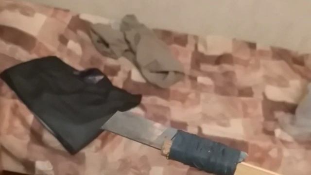 НОЖ АССАСИНА DIY/ИСПЫТАНИЯ САМОДЕЛЬНОГО НОЖА!