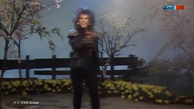 C.C.Catch - Cause You Are Young (Maxi Version) смотреть онлайн