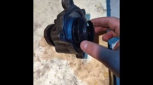 Выносливая помпа на Skoda fabia 1.2