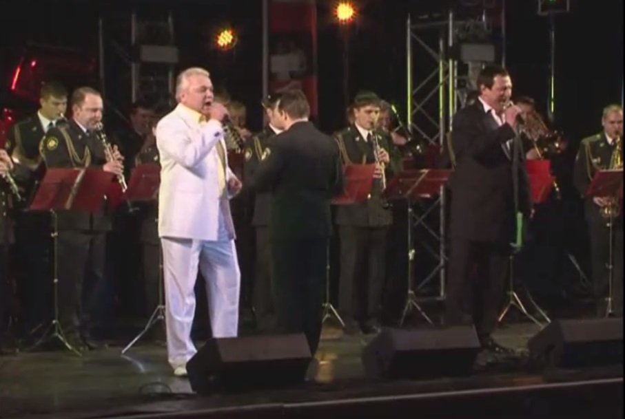 " ГИМН КАЛИНИНГРАД" - Игорь Побережский и Олег Ершов(оркестр Балтийского Флота) смотреть онлайн