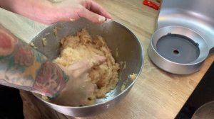 Съедаются мгновенно. Сочные куриные котлеты в панировке