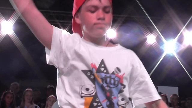 Фестиваль уличных культур (ХАТОБ) / Харьков / 27 мая 2018 (04) смотреть онлайн