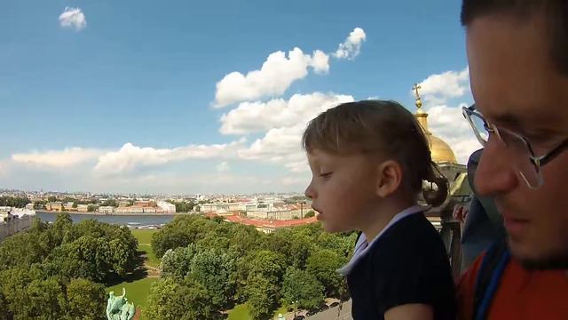 Санкт-Петербург (Исакиевский собор+Дина в приподнятом настоении) смотреть онлайн