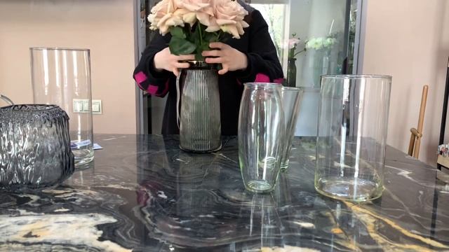 Шесть ваз, один букет смотреть онлайн