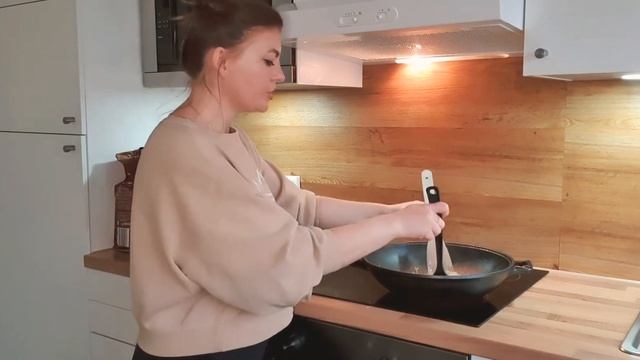 МЯСО ПО-СТРОГАНОВСКИ (КЕТО РЕЦЕПТ) смотреть онлайн