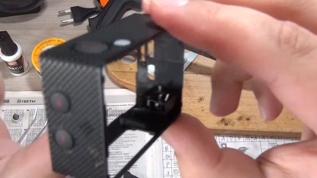 Камера EKEN H9. Установка разъёма под петличку и замена внутреннего микрофона смотреть онлайн