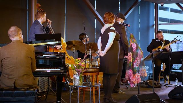Angela Bingham - "Why Don't You Do Right" смотреть онлайн