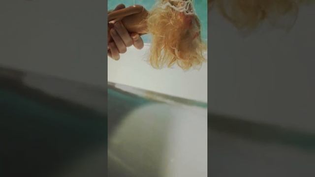 Выпрямляю волосы кукле /Часть 1 смотреть онлайн