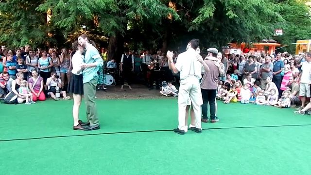 Electro Swing Dance - Swing In Wonderland