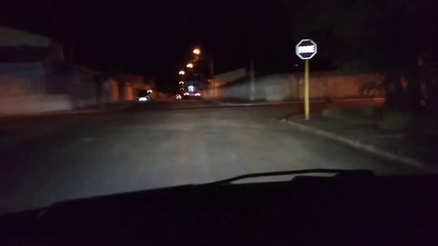 Teste UltraLed 17000 lúmens H4 em farol bloco parábola Comum Peugeot 206 também disponível em H7 смотреть онлайн