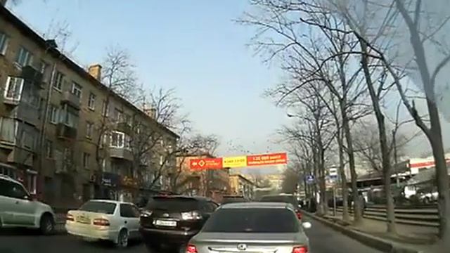 ZA-Auto.ru - Идиотские детские игры возле дороги смотреть онлайн