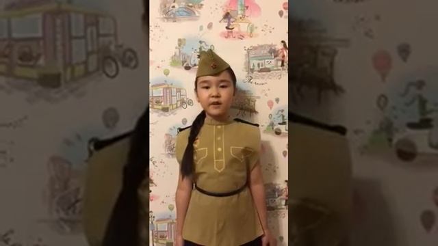#ЧитаемСтихиовойне: стихотворение хакасской поэтессы Зинаиды Чеботарёвой "Пока память жива" смотреть онлайн