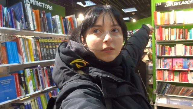 VLOG:День 162.РУКУ ОБОЖГЛА/БОТИНОК БОЛЬШЕ НЕТ/НОВИНКИ МАКДОНАЛДС И МОНОПОЛИЯ :3 | 21.12.2018 смотреть онлайн