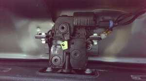 Замок багажника от Гранты на Ваз 2114