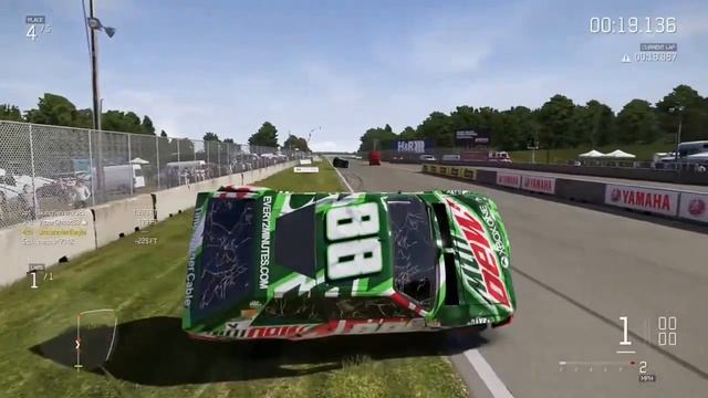 Forza Motorsport 6 Fun With Friends смотреть онлайн