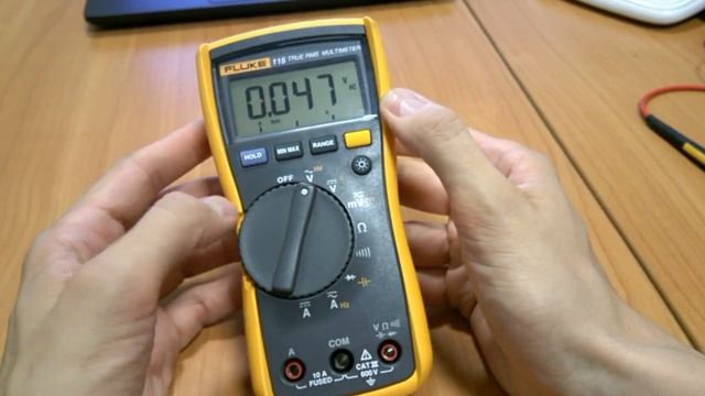 Мультиметр Fluke 115. Часть 1. Описание, плюсы и минусы смотреть онлайн