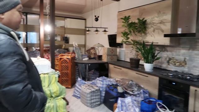 VLOG: Переезд мамули. Празднуем Рождество. смотреть онлайн