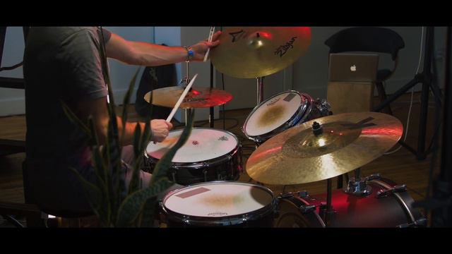 Alt J- In Cold Blood- Drum Cover смотреть онлайн