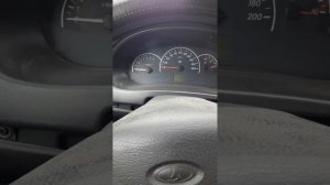 Не горит ближний свет на приоре .