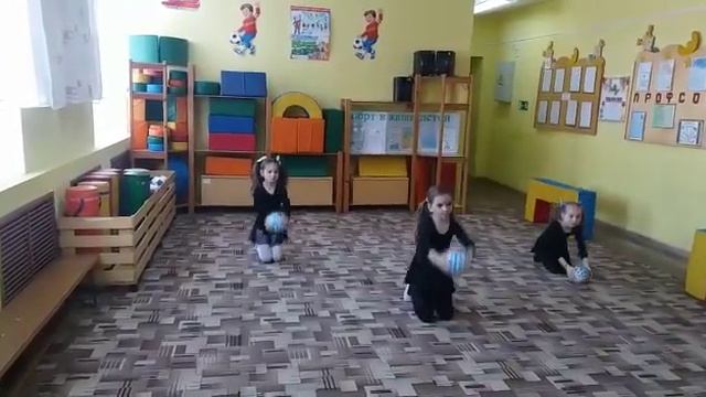 Художественная гимнастика танец с мячом Д/с Тополек. смотреть онлайн