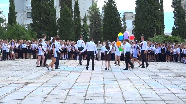 ? ? Вальс 11А. ❤️ Школа №3. Алушта смотреть онлайн