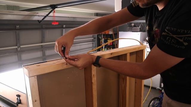 Uncommon Tricks to Fish Wire Through Walls and Ceilings Quickly | How To смотреть онлайн